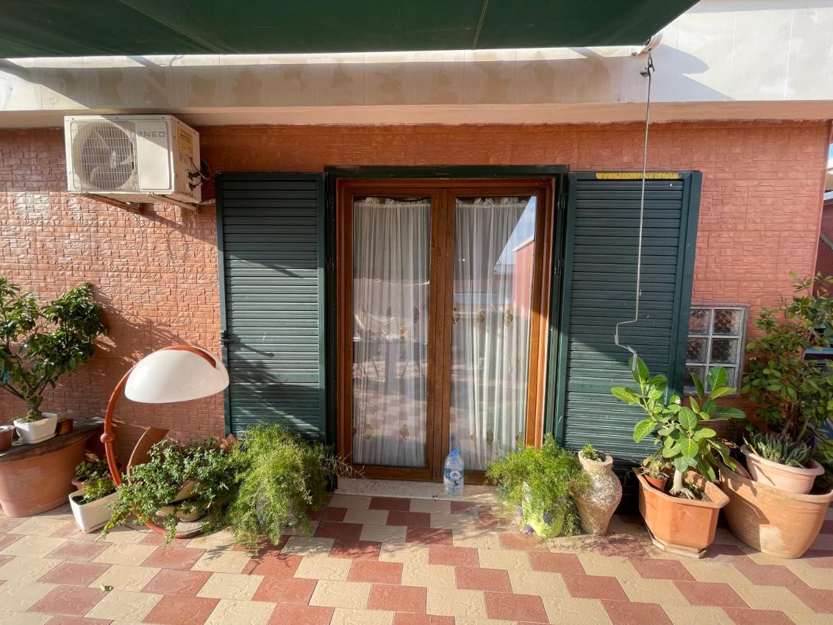 Venus - Cozy Apt With Terrace Vlorë Esterno foto