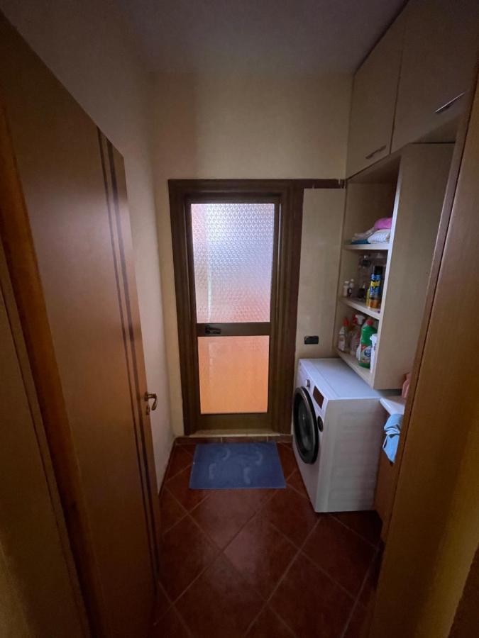 Venus - Cozy Apt With Terrace Vlorë Esterno foto