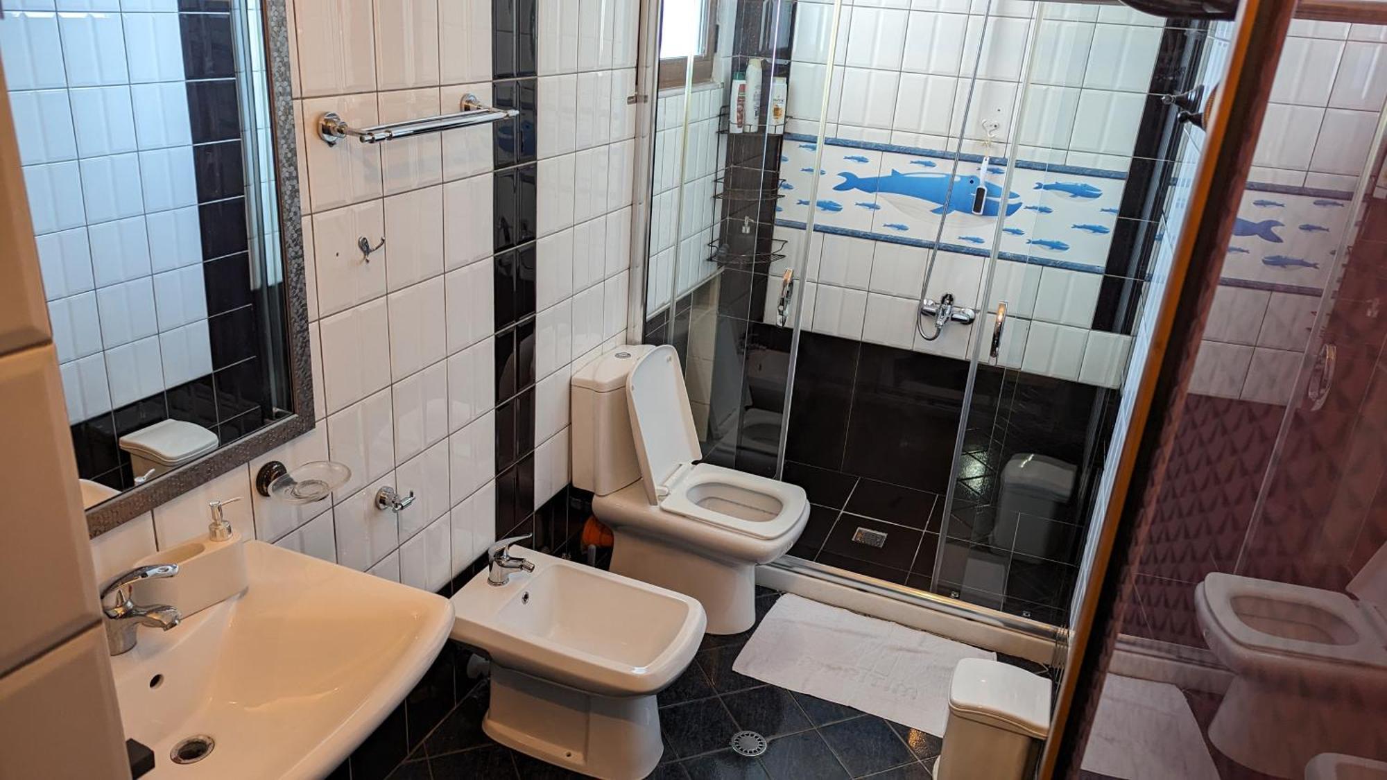 Venus - Cozy Apt With Terrace Vlorë Esterno foto